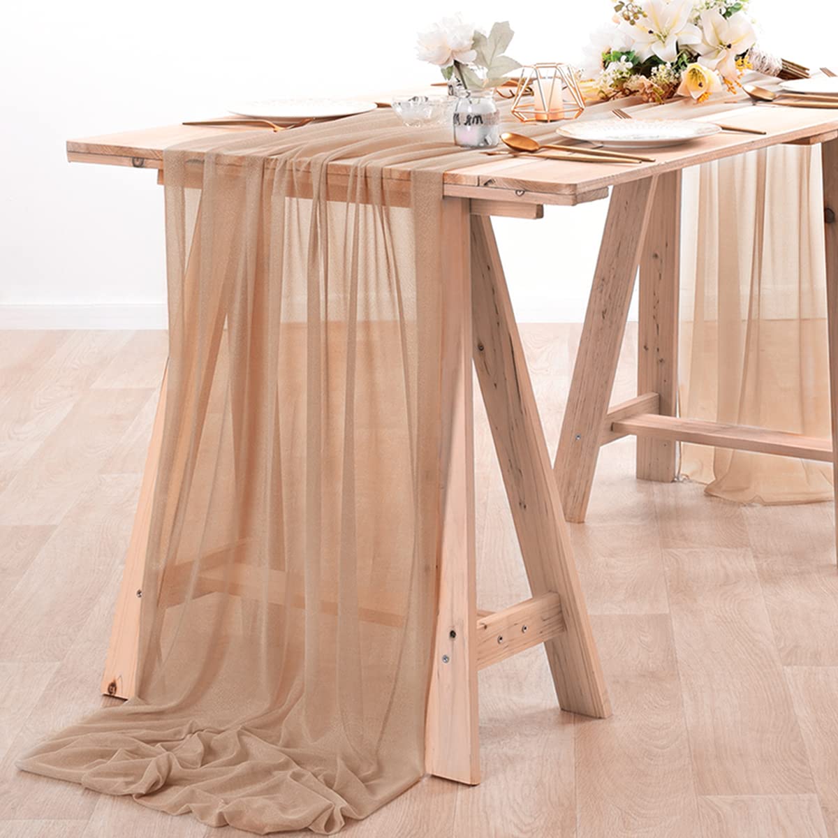 Christmas Table Runner - シフォンテーブルランナーヌード薄手の生地シルクウェディングアーチオーバーレイドレープステージブライダルシャワーの装飾誕生日パーティーテーブル装飾